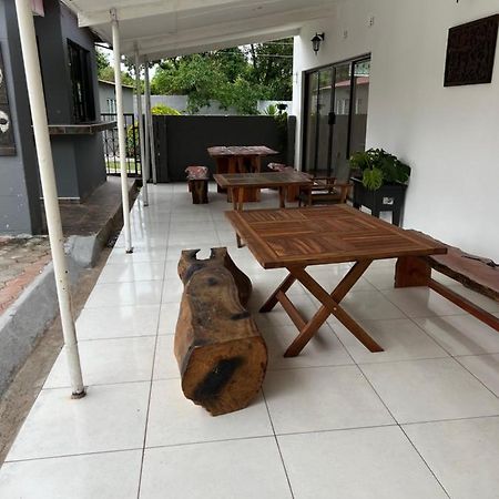 Mukala Lodge Lusaka Buitenkant foto