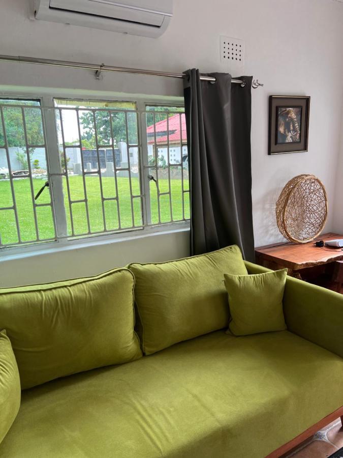 Mukala Lodge Lusaka Buitenkant foto